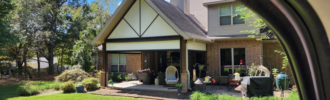 Black housing Sable texture