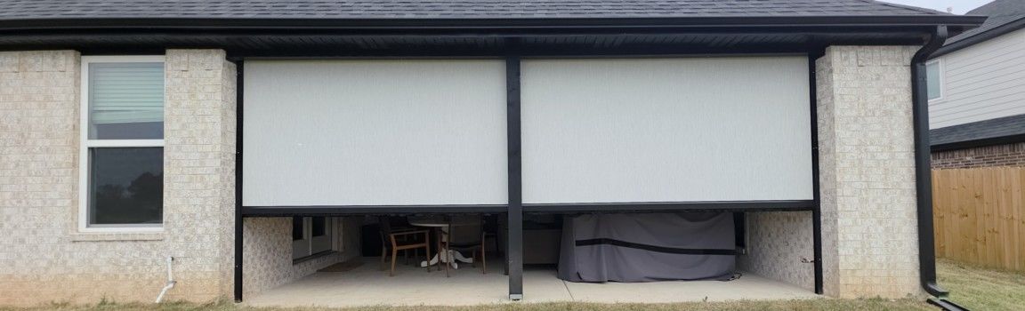 Black housing Sable texture