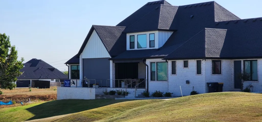 Shadow Valley Golf Course granite electric screens patio