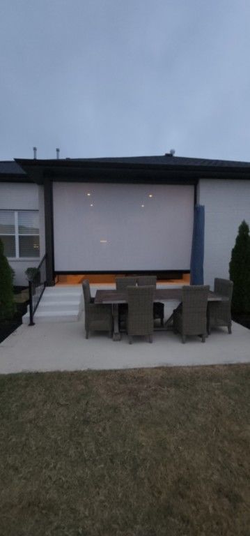 Electric motorized screens Electric motorized screens